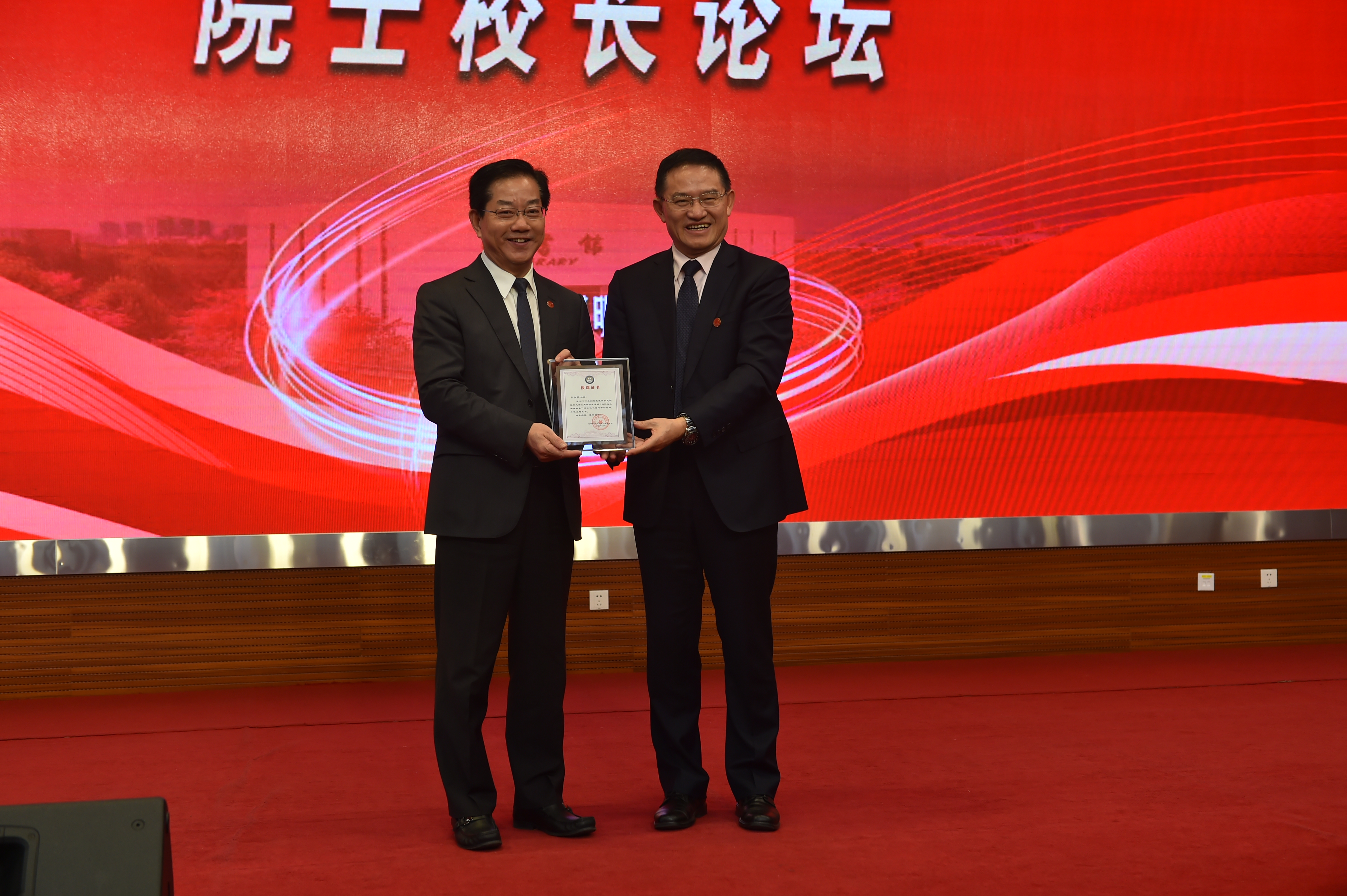 16976836328333.jpg 16976836328333.jpg